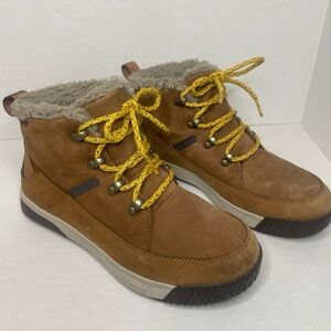 THE NORTH FACE Women's Sierra Mid Lace Insulated Waterproof Boots Size 7